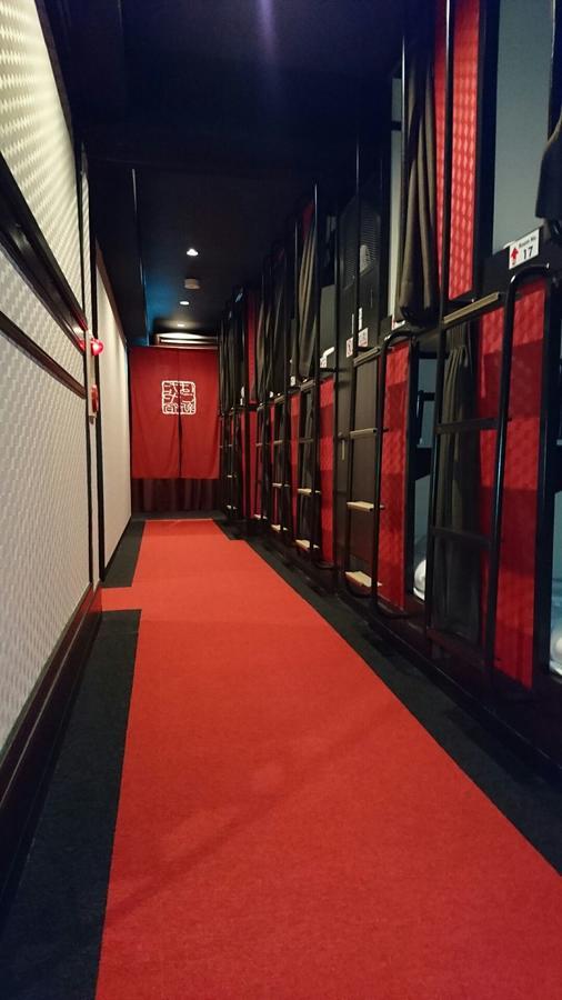 Capsule Hotel Hatagoya Tokio Zewnętrze zdjęcie